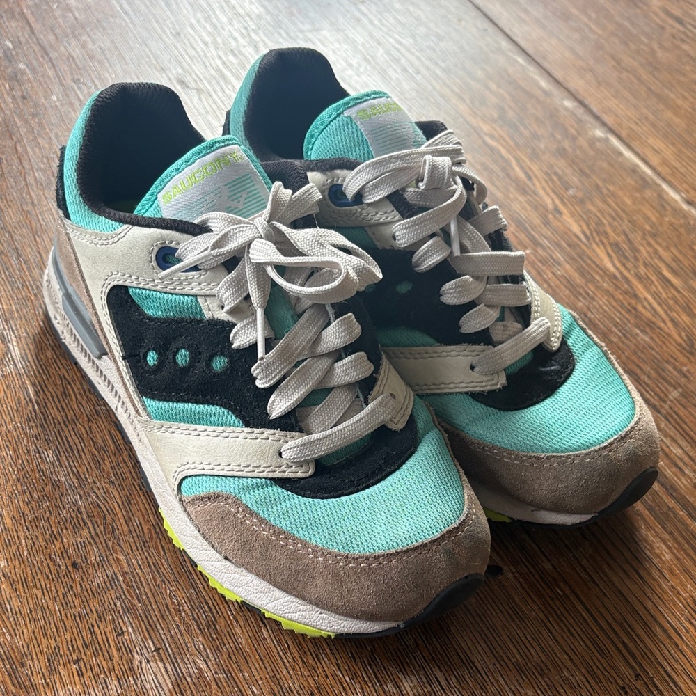SAUCONY ORIGINAL COURAGEOUS - Aqua/tan women’s 6.5